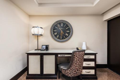 Gambar di galeri bagi National Hotel, An Adult Only Oceanfront Resort di Miami Beach