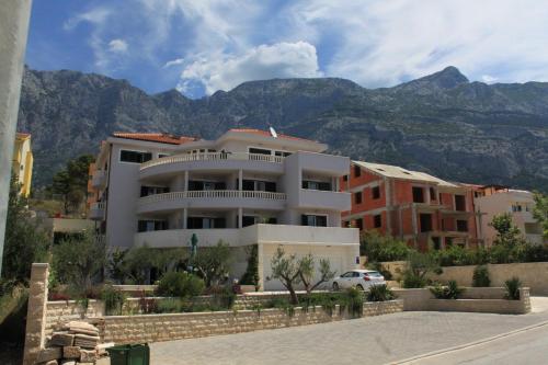 Fotografia z galérie ubytovania Apartments with a parking space Makarska - 3751 v destinácii Makarska