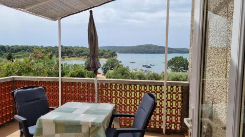 Apartments by the sea Medulin - 2255