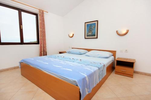 Apartments with a parking space Mali Losinj (Losinj) - 2198