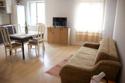 Apartments with a parking space Split - 2197 – Photos 5