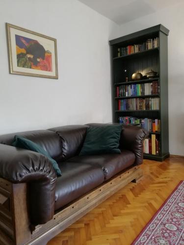 Apartments with parking space Trogir - 2046