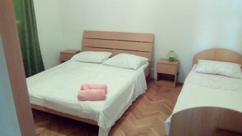Postel nebo postele na pokoji v ubytování Apartments with a parking space Rovinj - 2204
