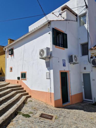 Gallery image of T1 Centro Montargil in Montargil