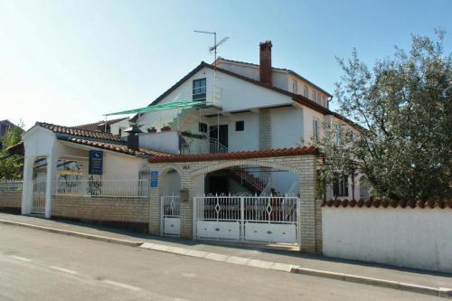 Fotografia z galérie ubytovania Apartments with a parking space Peroj, Fazana - 2234 v destinácii Peroj