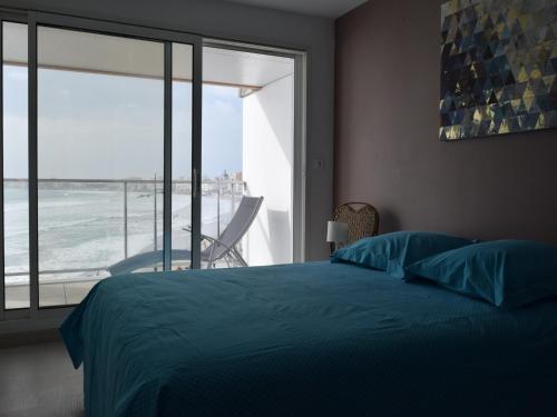 Appartement 2 étoiles avec balcon-terrasse, 1 chambre, parking, près de la mer - FR-1-197-491