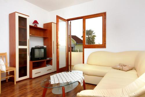 Apartments by the sea Bibinje, Zadar - 4197