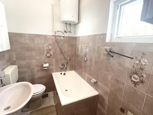 Apartments by the sea Stara Novalja, Pag - 4144