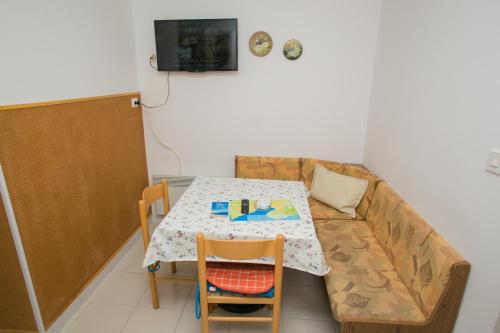Apartments with a parking space Novalja, Pag - 4097