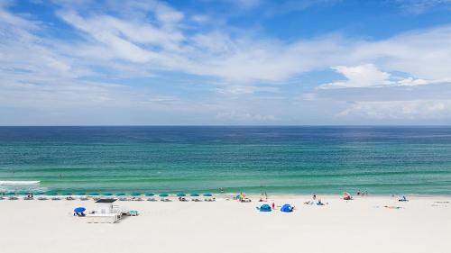 Holiday Inn Express & Suites Panama City Beach - Beachfront by IHG photo 110