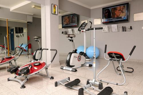 Gimnasio o instalaciones de fitness de Domus Hotel