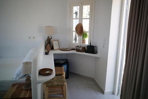 Gallery image of Nissos Suites in Apollonia
