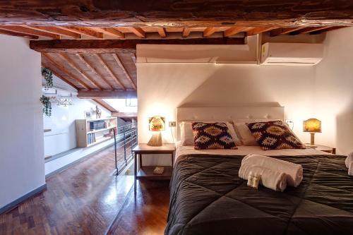 Spirito19 Apartment by Mamo Florence
