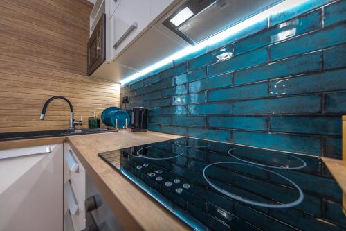 2 Bathrooms, Free Parking Spot, Prt Sea View