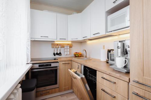 Kuchyň nebo kuchyňský kout v ubytování Kuuse 4 Apartment with 2 bedrooms