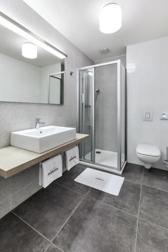 Un baño de Hotel Morava