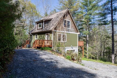 Misty Woods Chalet – Photos 2