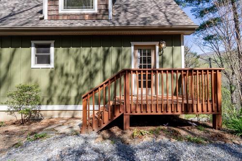 Misty Woods Chalet – Photos 4