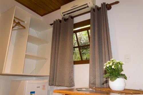 Dapur atau dapur kecil di Pousada Morada Flor da Terra