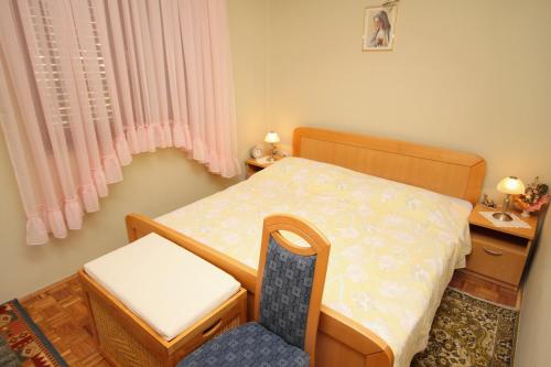 Apartments by the sea Biograd na Moru, Biograd - 5744