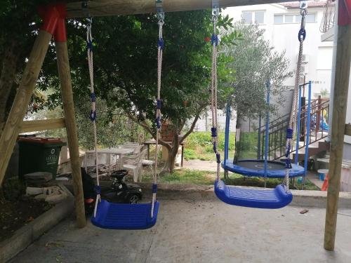 Apartments with parking space Vodice - 5808