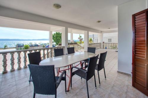 Apartments by the sea Bibinje, Zadar - 5780