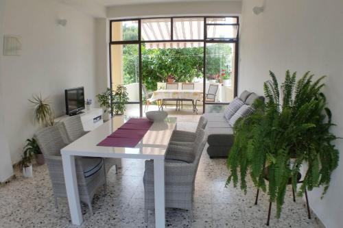 Posedenie v ubytovaní Apartment Podgora 4332a