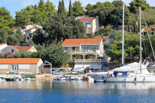 Apartments by the sea Lumbarda, Korcula - 4442