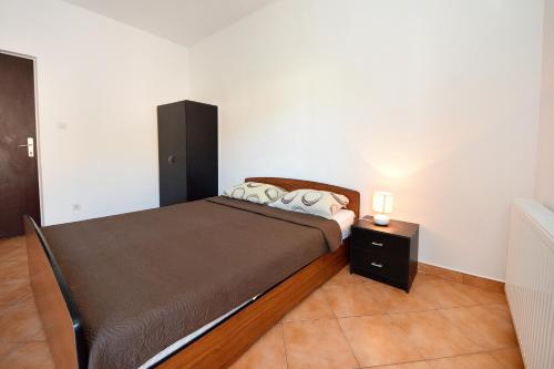 Studio Orebic 4517b