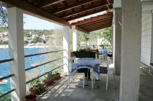 Balkon oz. terasa v nastanitvi Apartments by the sea Zavalatica, Korcula - 4461