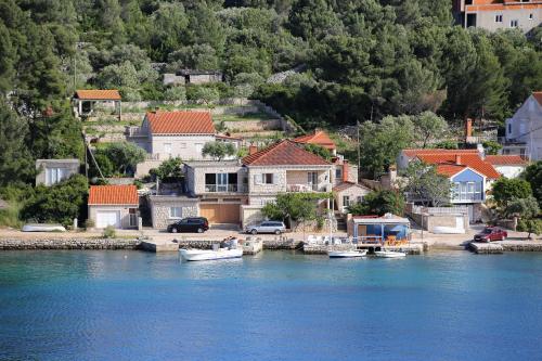 Fotografia z galérie ubytovania Apartments by the sea Lumbarda, Korcula - 4481 v destinácii Lumbarda
