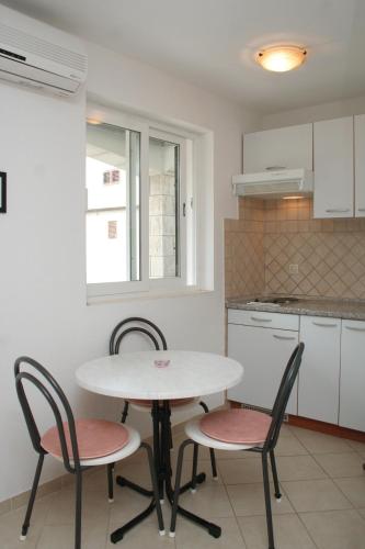 Apartments with parking space Orebic, Peljesac - 4516
