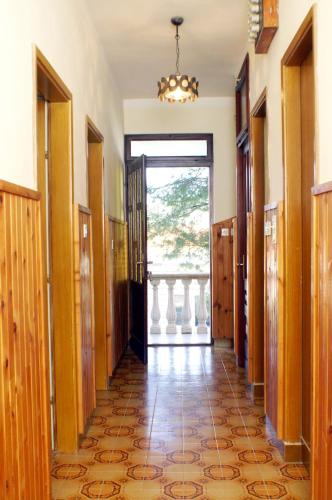 Fotografie z fotogalerie ubytování Apartments with parking space Zavalatica, Korcula - 4453 v destinaci Zavalatica