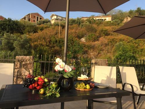 Gallery image of Kamenari new summer holiday in Kamenari