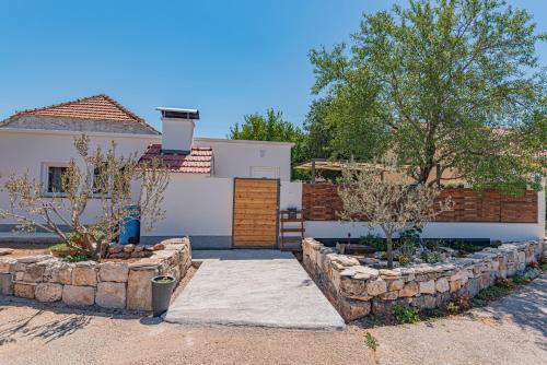 Lux house Versys with jacuzzi – Photos 2