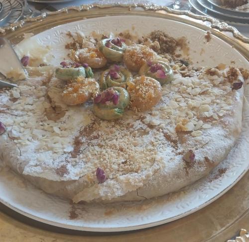 Comida en la casa de huéspedes o alrededores