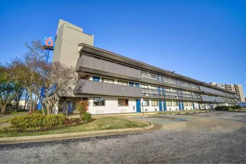 Motel 6-Memphis, TN - Downtown in New South Memphis