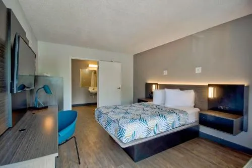 Motel 6-Warren, MI - Detroit East in Sterling Heights
