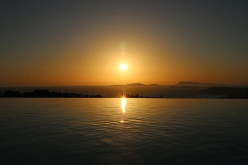 Sunset Sea View Villa 8