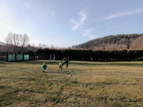Επισκέπτες που μένουν στο Śnieżnicki Domek - Masyw Śnieżnika, Sudety