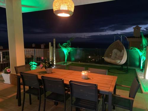 Φωτογραφία από το άλμπουμ του Villa View Candesol con Jacuzzi privado σε Puerto de Santiago