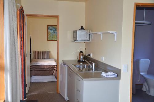 Dapur atau dapur kecil di Catlins Newhaven Holiday Park