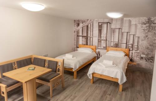 Cama o camas de una habitación en Lodges at Flimwell Park