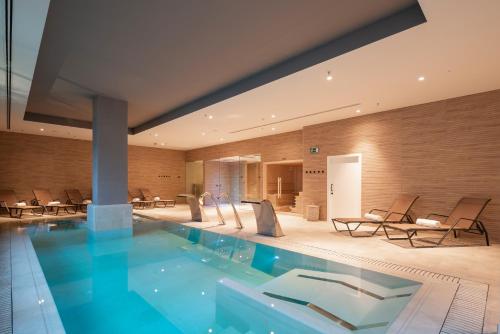 Attica21 Vigo 4 Superior