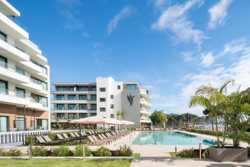 a view of the pool at the resort at Attica21 Vigo 4 Superior in Vigo