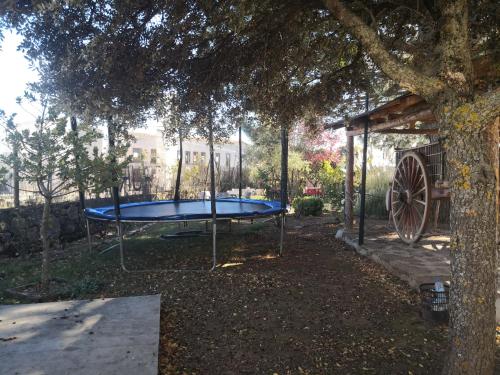 The swimming pool at or close to Hotel rural la casona de Tamaya