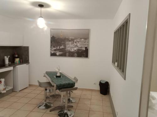 Fully Equipped Apartment – Photos 3