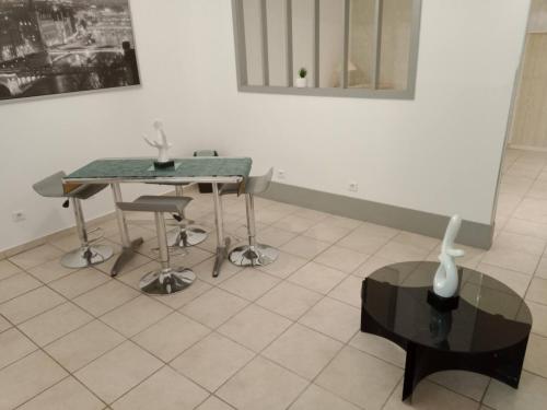 Fully Equipped Apartment – Photos 4