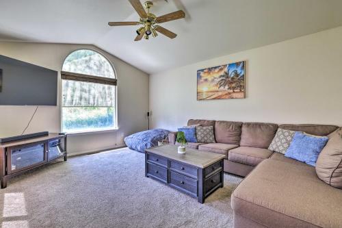 Foto dalla galleria di Quiet Nampa Home with Game Room and Hot Tub! a Nampa