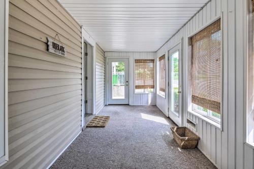 Φωτογραφία από το άλμπουμ του The Shady Cottage Millersburg Getaway with Deck σε Millersburg